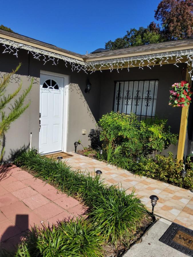 Beautiful Apartment Close To Everything Tampa Exterior photo